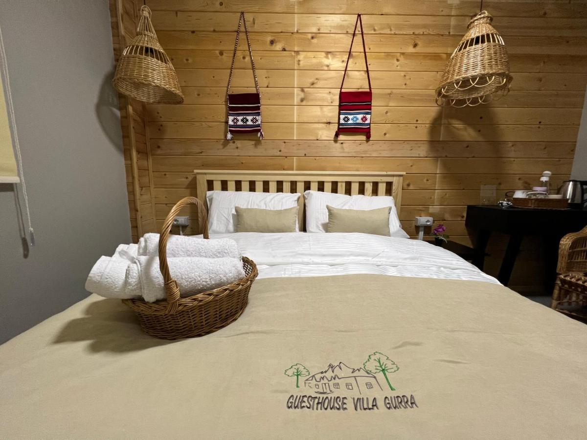 Guesthouse Villa Gurra Тет Екстериор снимка